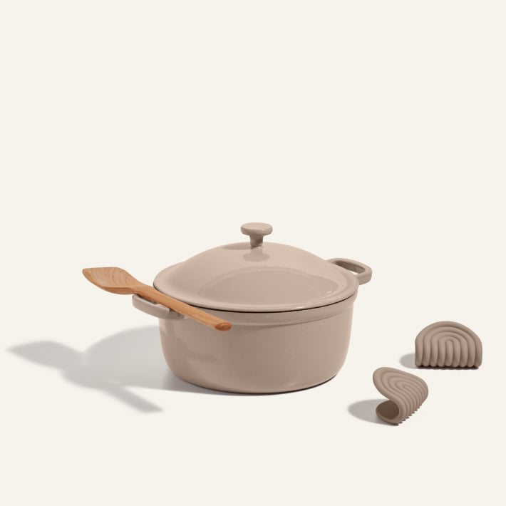 Legacy Cast Iron Dutch Pot